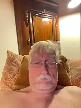 Steffibi1954 online show from 11-11-25, 01:22