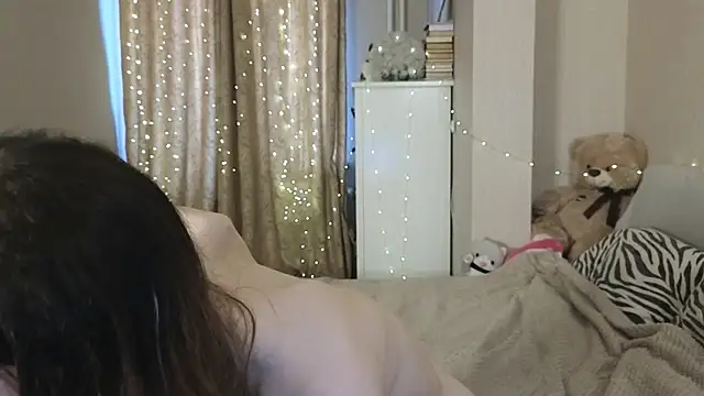 Nate   online show from 12-16-25, 07:23