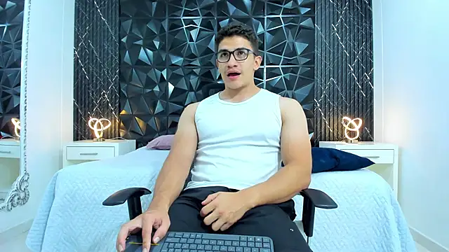 JeffDaltton online show from 09-18-25, 03:59