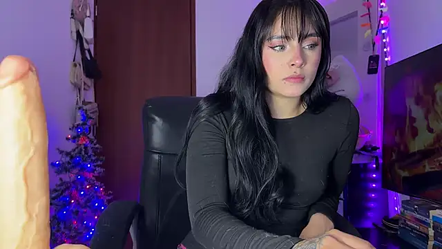 salome polaniiee online show from 11-29-25, 04:45