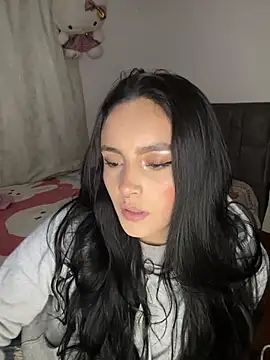 salome polaniiee online show from 04-04-26, 05:14