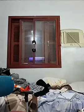 CrisSexShy online show from 10-11-25, 02:56