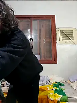 CrisSexShy online show from 09-27-25, 04:07