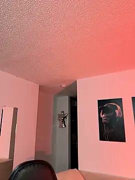 i am nina  online show from 03-07-25, 12:48