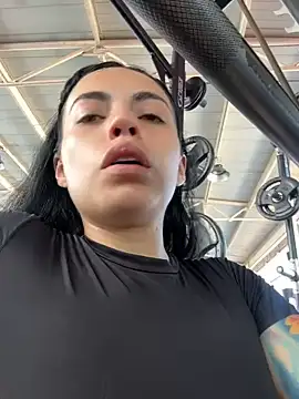 i am nina  online show from 06-20-26, 07:19