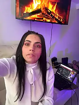 i am nina  online show from 11-23-25, 09:36