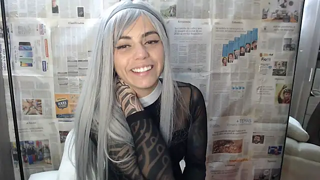 i am nina  online show from 03-20-25, 07:25