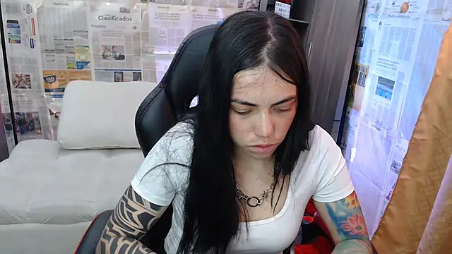 i am nina  online show from 09-25-25, 10:16