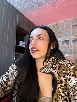 i am nina  online show from 05-30-26, 01:34