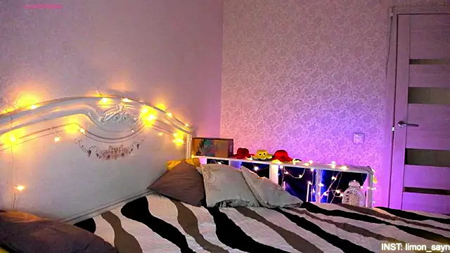 LillyMoure  online show from 02-20-26, 11:06