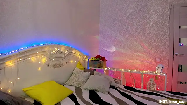 LillyMoure  online show from 01-31-26, 11:14