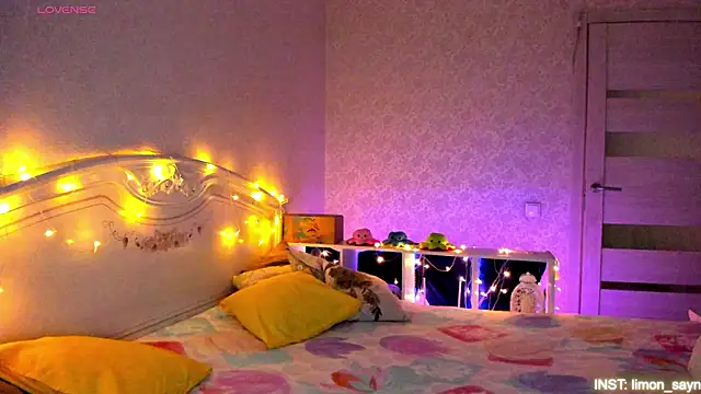 LillyMoure  online show from 03-03-26, 11:12