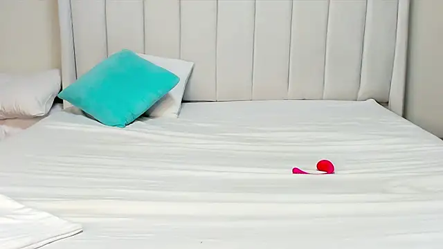  heavenlysent online show from 02-05-26, 03:35