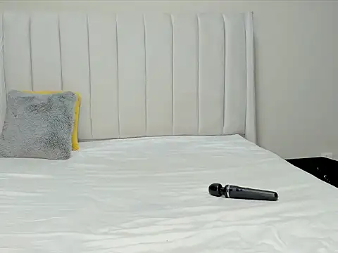  heavenlysent online show from 11-24-25, 04:12