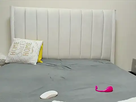  heavenlysent online show from 11-05-25, 01:42