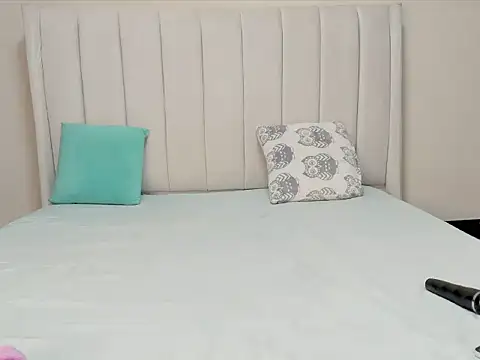  heavenlysent online show from 12-15-25, 03:34