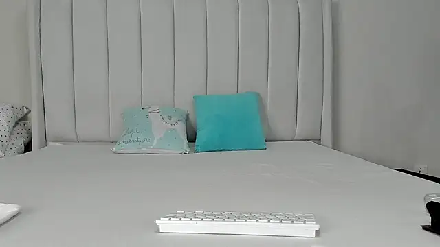  heavenlysent online show from 05-21-26, 03:48
