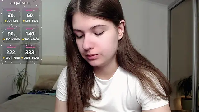 Snapshot of SayMeow_ chatting on 03-01-25, 05:52 SayMeow  online show from 03-01-25, 05:52