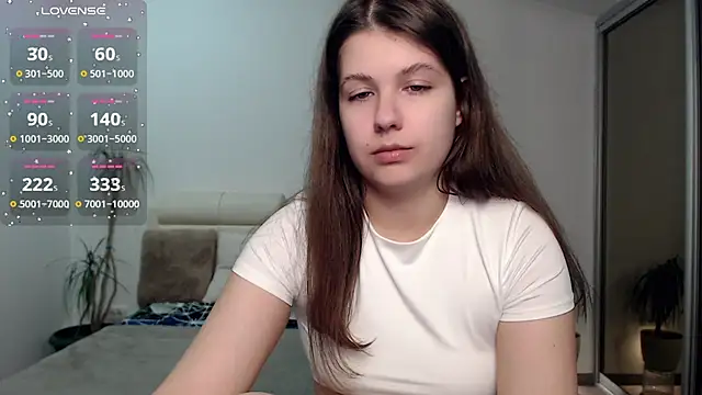 Snapshot of SayMeow_ chatting on 03-07-25, 09:17 SayMeow  online show from 03-07-25, 09:17