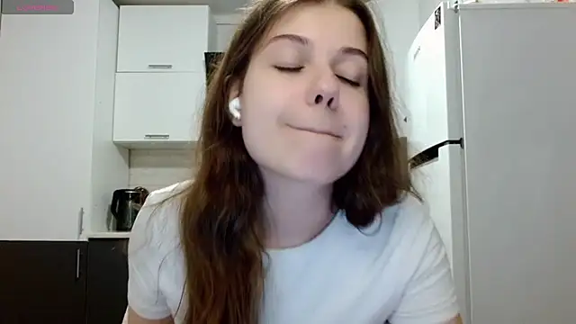 SayMeow  online show from 05-31-26, 09:37