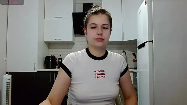 SayMeow  online show from 06-30-26, 04:45