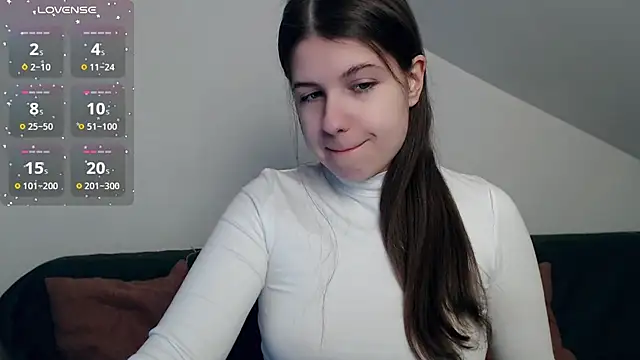Snapshot of SayMeow_ chatting on 02-11-25, 10:28 SayMeow  online show from 02-11-25, 10:28