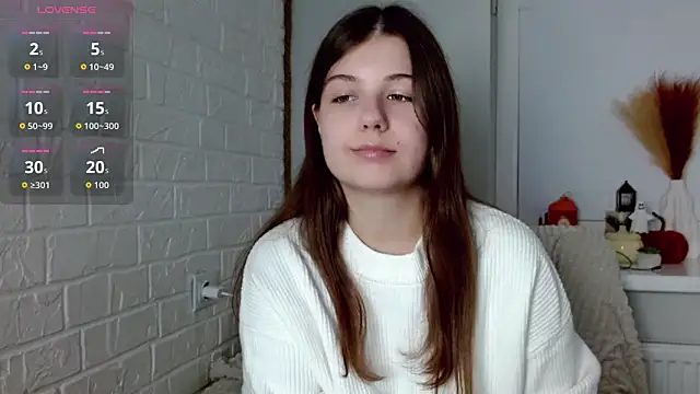 Snapshot of SayMeow_ chatting on 10-16-25, 04:21 SayMeow  online show from 10-16-25, 04:21