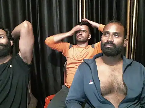 Snapshot of indian2 chatting on 03-12-25, 04:51 indian2 online show from 03-12-25, 04:51