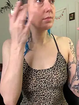 Snapshot of MissCumberdale chatting on 03-11-25, 02:51 MissCumberdale online show from 03-11-25, 02:51