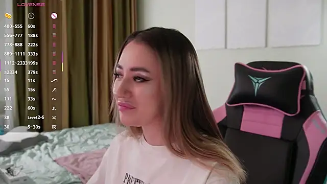 Fiona-Love online show from 11-23-25, 03:22