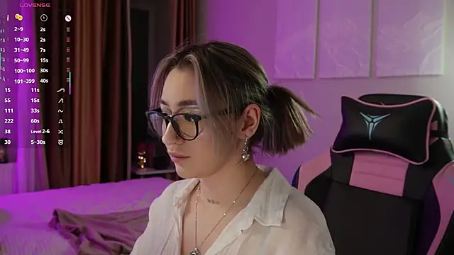 Fiona-Love online show from 01-14-26, 05:27