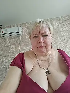 EffectFiona online show from 03-25-26, 04:12