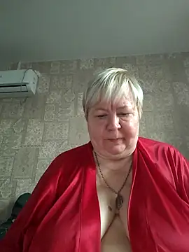 EffectFiona online show from 10-25-25, 02:33