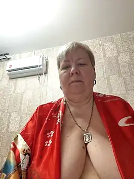 EffectFiona online show from 02-07-26, 01:02