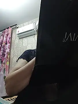 EffectFiona online show from 04-04-26, 11:00