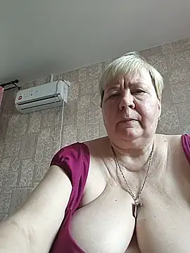 EffectFiona online show from 03-11-26, 12:54