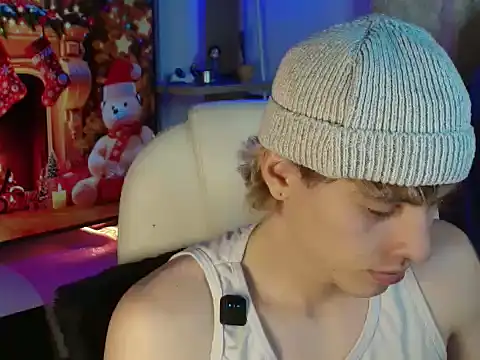 Snapshot of dimitri_tv chatting on 12-18-25, 12:49 dimitri tv online show from 12-18-25, 12:49