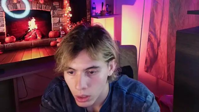 dimitri tv online show from 10-30-25, 02:21