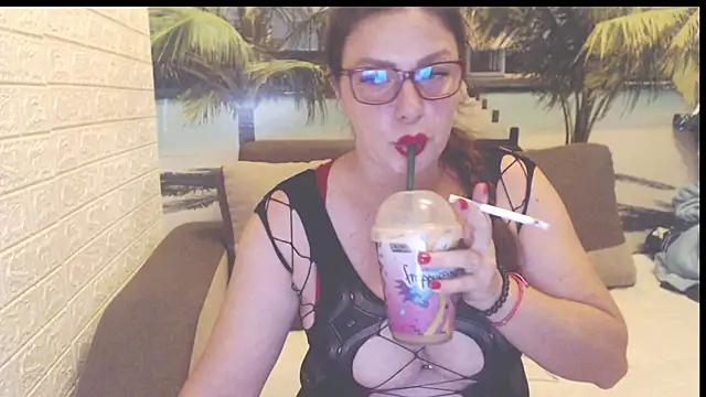 Queen  Natasha online show from 09-24-25, 08:48