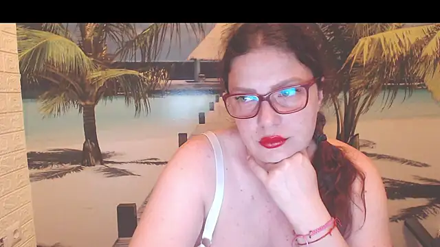 Snapshot of Queen__Natasha chatting on 07-05-26, 10:05 Queen Natasha online show from 07-05-26, 10:05
