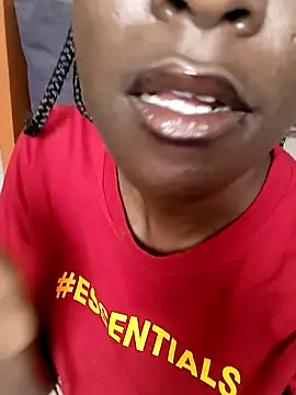 Prettybecs online show from 12-28-24, 06:39