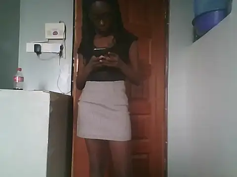 Prettybecs online show from 09-11-25, 10:26