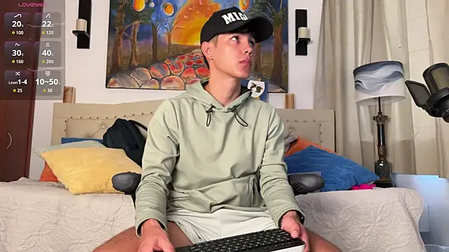 Adams ricci online show from 01-11-26, 01:29