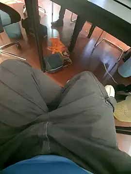 Snapshot of dream_catcher chatting on 10-18-25, 10:06 dream catcher online show from 10-18-25, 10:06