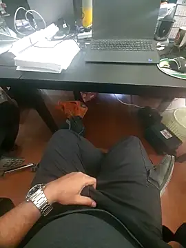 Snapshot of dream_catcher chatting on 10-30-25, 08:23 dream catcher online show from 10-30-25, 08:23