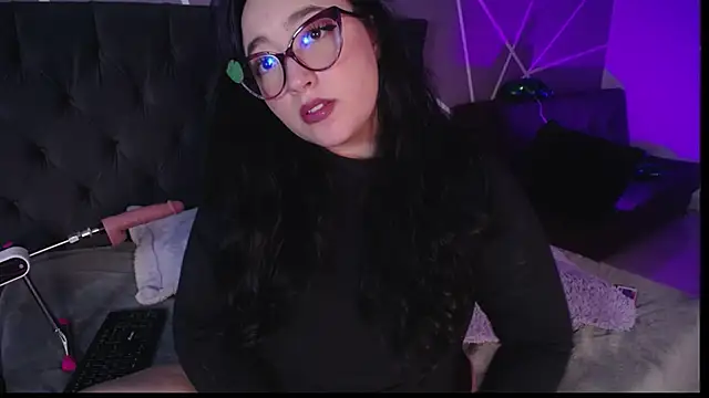 Miss Loise online show from 03-04-25, 03:48