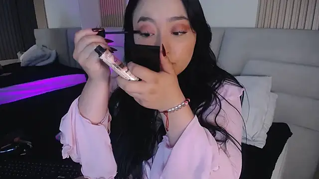 Miss Loise online show from 11-10-25, 03:44