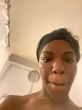 Snapshot of wishwashhy22 chatting on 09-08-25, 05:01 wishwashhy22 online show from 09-08-25, 05:01