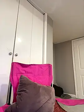 Snapshot of wishwashhy22 chatting on 09-23-25, 10:00 wishwashhy22 online show from 09-23-25, 10:00