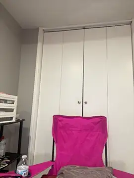 Snapshot of wishwashhy22 chatting on 12-19-25, 10:23 wishwashhy22 online show from 12-19-25, 10:23